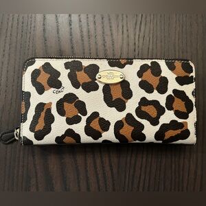 Coach Coated Leather Ziparound Wallet (Leopard Print)